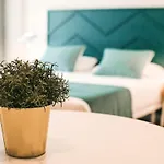 Alfredo Hotel 3*